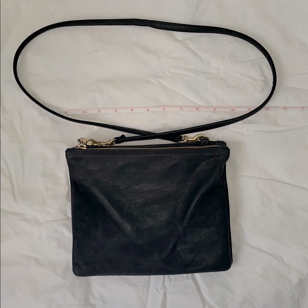 CLARE V. DOUBLE SAC BRETELLE black